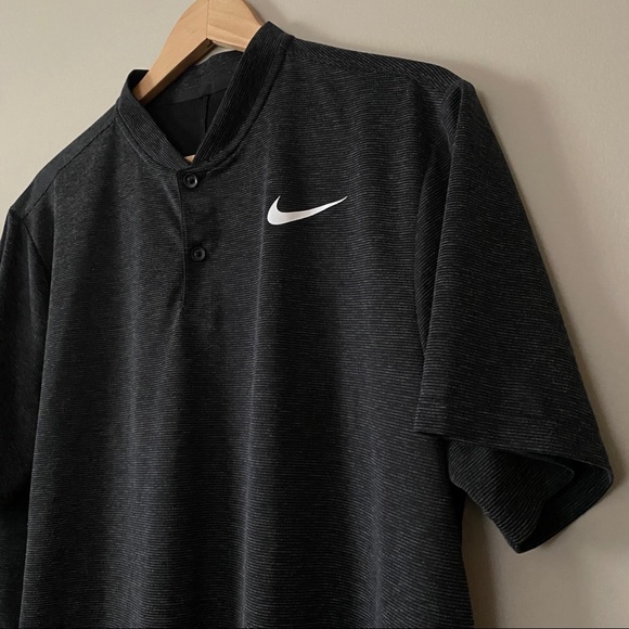 NIKE Dri-Fit T-Shirt size XL - Picture 2 of 5